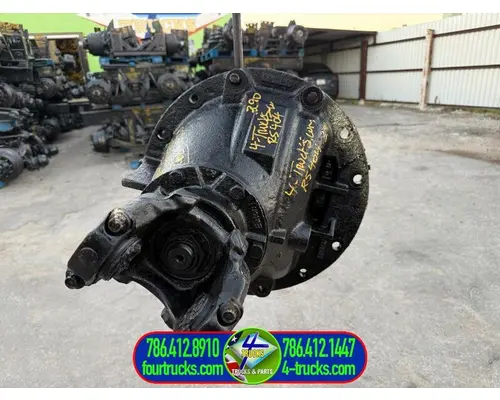 Spicer RS404 Differential Assembly (Front, Rear)