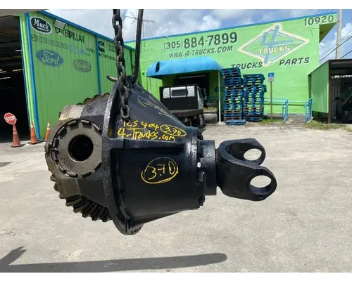 Differential Assembly (Front, Rear) SPICER RS404 4-trucks Enterprises LLC
