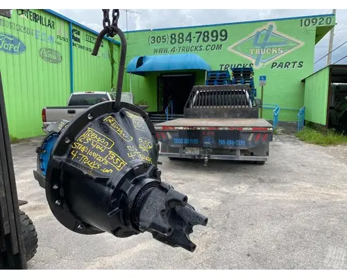 Differential Assembly (Front, Rear) SPICER RS404 4-trucks Enterprises LLC