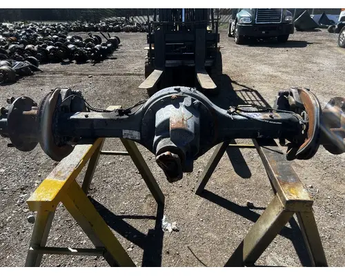 Axle Assembly, Rear (Single Or Rear) SPICER S-150 DTI Trucks