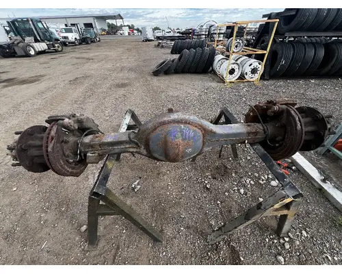 Axle Assembly, Rear (Single Or Rear) SPICER S130 DTI Trucks