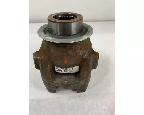 Universal Slip Yoke SPICER SPL170 Hagerman Inc.
