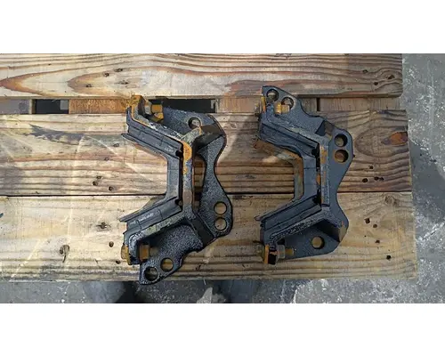 Engine Mounts STERLING TRUCK L9500 series Usa Trade &amp; Exports Inc