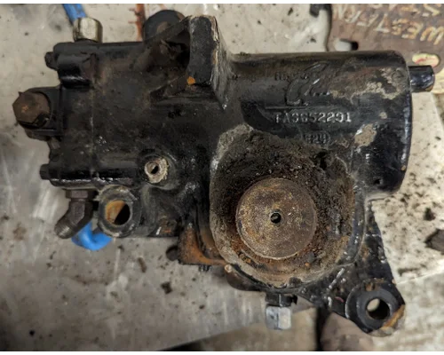 Steering Gear / Rack STERLING  Vriens Truck Parts