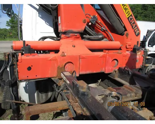 Sterling 9500 SERIES Equipment (Mounted)