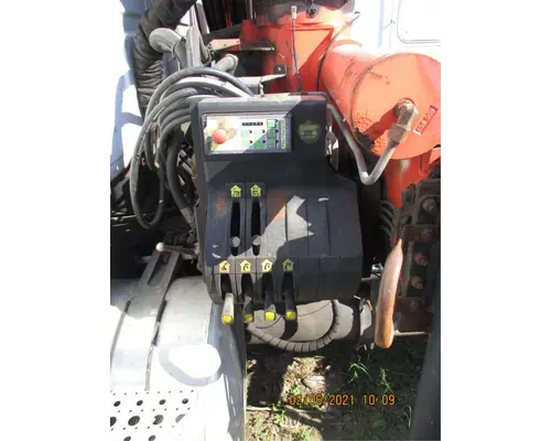 Sterling 9500 SERIES Equipment (Mounted)