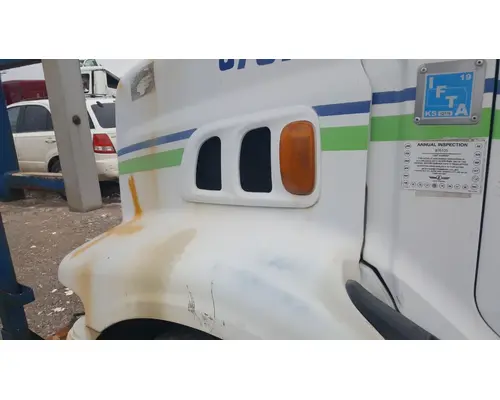 Sterling 9500 SERIES Hood