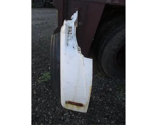Fender Extension Sterling 9513 Dixie Truck Centre