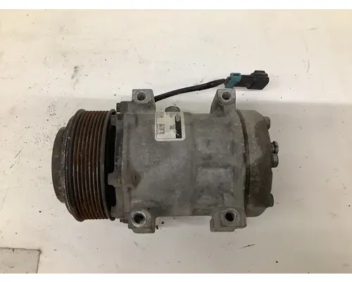 Air Conditioner Compressor STERLING A9500 SERIES Vander Haags Inc Cb