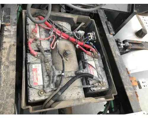 Battery Box STERLING A9500 SERIES Vander Haags Inc Cb