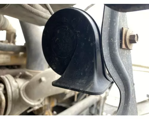 Horn STERLING A9500 SERIES Custom Truck One Source