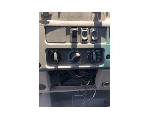 Air Conditioning Selector STERLING A9500 American Truck Salvage
