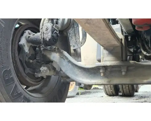 Sterling A9500 Axle Assy, Fr (4WD)
