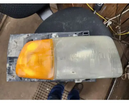 Headlamp Assembly Sterling A9500 Casey's Truck Salvage World