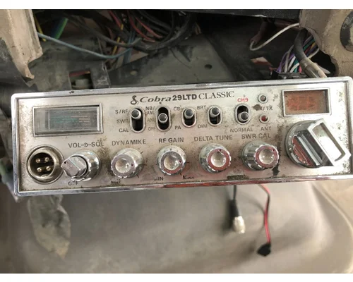 Radio Sterling A9513 Vander Haags Inc CB