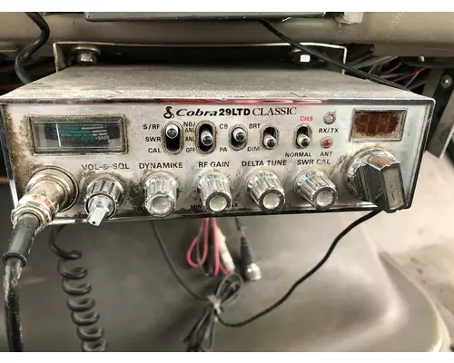 Radio Sterling A9513 Vander Haags Inc Cb