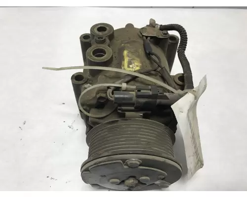 Sterling A9513 Air Conditioner Compressor