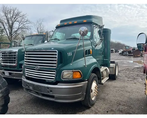 Complete Vehicle STERLING A9513 Truck Salvage International Inc