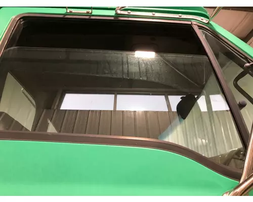 Door Glass, Front Sterling A9513 Vander Haags Inc WM