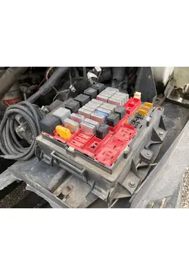 Sterling A9513 Fuse Box