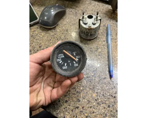 Gauges (all) STERLING A9513 Truck Salvage International Inc
