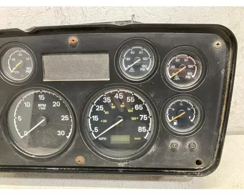 Sterling A9513 Instrument Cluster