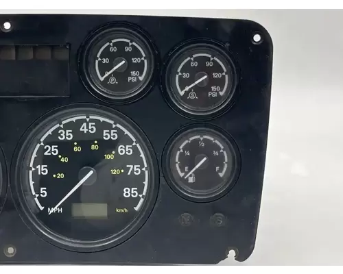 Sterling A9513 Instrument Cluster