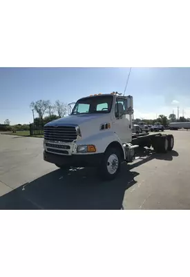Sterling A9513 Truck