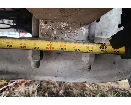 Sterling ACTERRA Axle Assy, Fr (4WD)