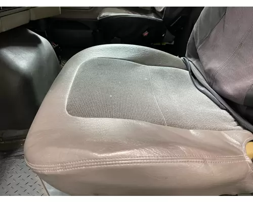 Sterling ACTERRA Seat (Air Ride Seat)