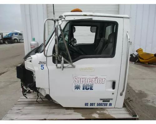 Cab STERLING ACTERRA 5500 LKQ Geiger Truck Parts