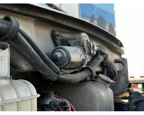 Wiper Motor, Windshield STERLING ACTERRA DTI Trucks