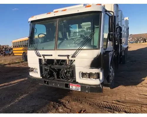 Sterling CONDOR LOW CAB FORWARD Cab