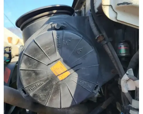 Sterling L7500 Air Cleaner