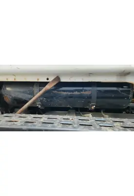 Sterling L7500 Air Tank