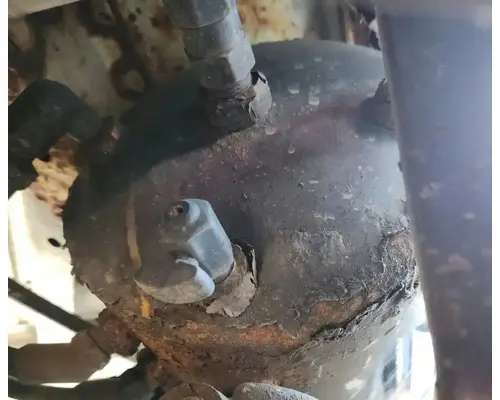 Sterling L7500 Air Tank