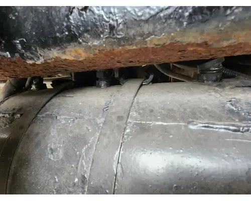 Sterling L7500 Air Tank