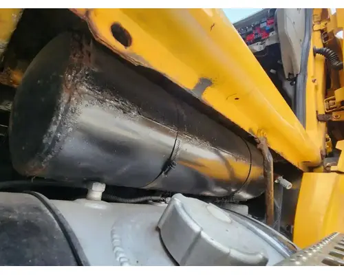 Sterling L7500 Air Tank