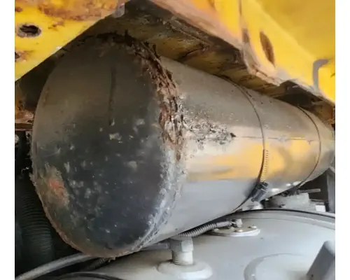 Sterling L7500 Air Tank