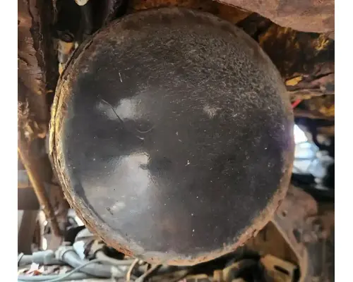 Sterling L7500 Air Tank