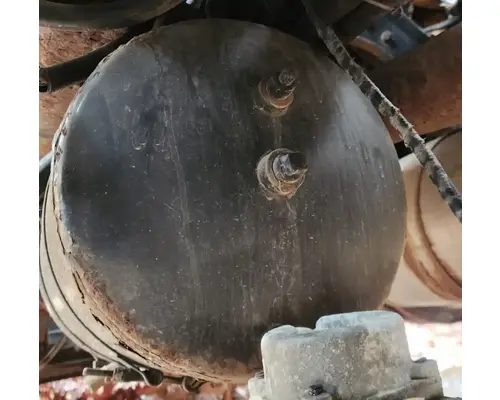 Sterling L7500 Air Tank