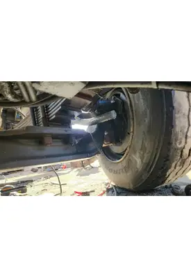 Sterling L7500 Axle Assy, Fr (4WD)