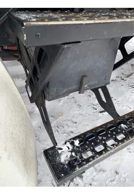 Sterling L7500 Battery Box