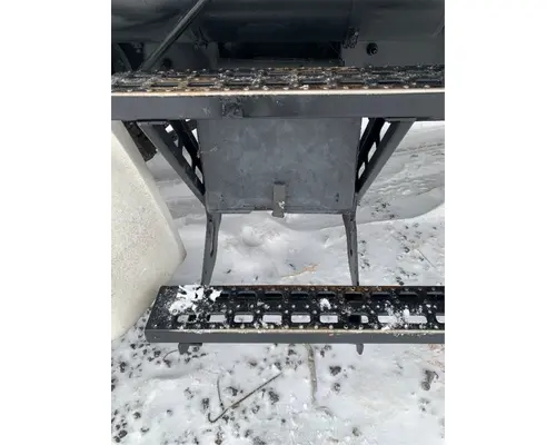 Sterling L7500 Battery Box