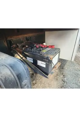 Sterling L7500 Battery Box