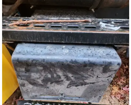 Sterling L7500 Battery Box