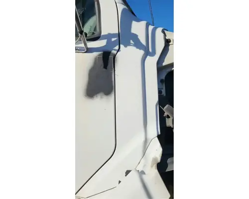 Cowl Sterling L7500 Complete Recycling Group LLC