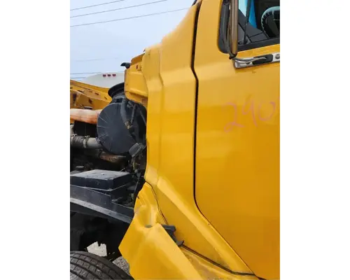 Cowl Sterling L7500 Complete Recycling Group LLC