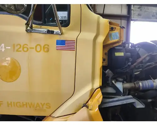 Cowl Sterling L7500 Complete Recycling Group LLC