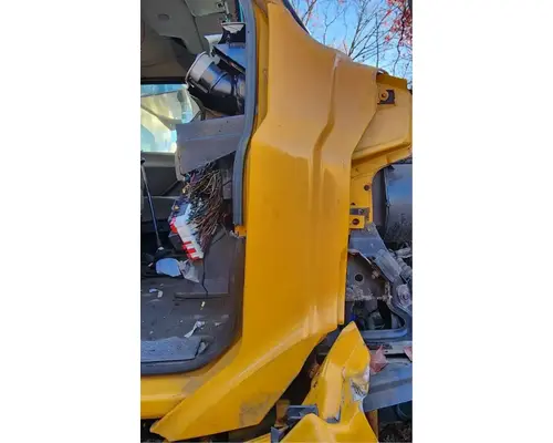 Cowl Sterling L7500 Complete Recycling Group LLC